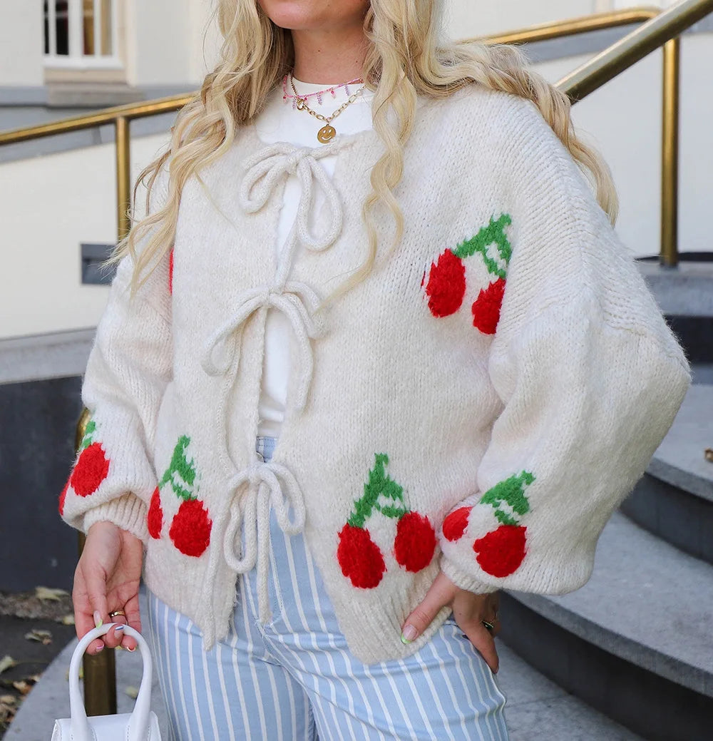 Cárdigan Estampado con Amarre Frontal — Estilo Y2K