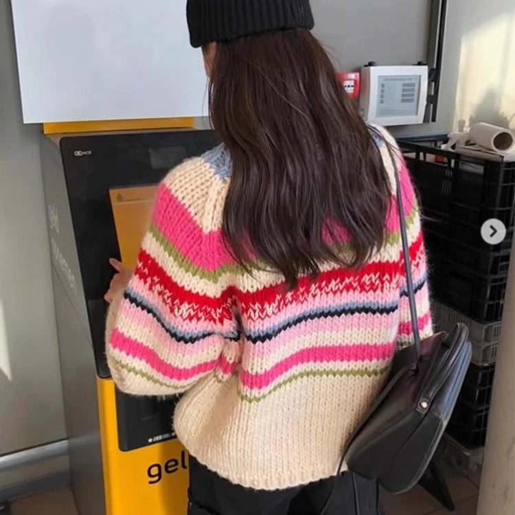 Sweater a Rayas Multicolor Coreano — Cuello Redondo Holgado