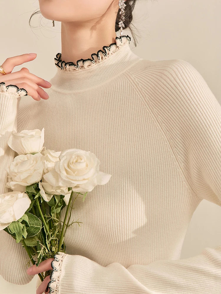 Sweater Acanalado con Volados — Cuello Alto Ajustado