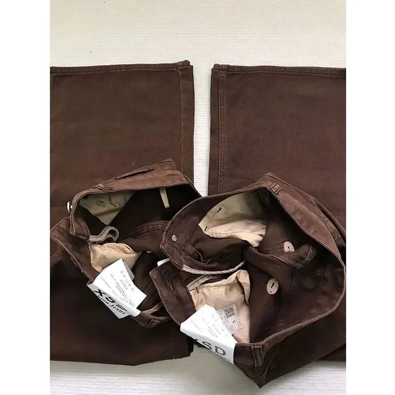 Jeans Rectos Café Retro — Tiro Alto Pierna Ancha
