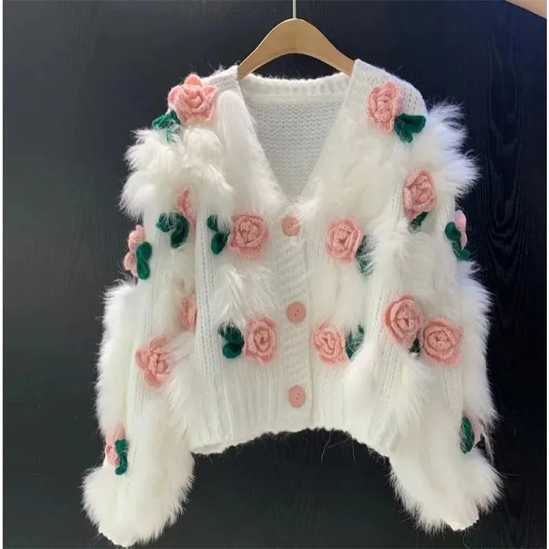 Sweater con Flores 3D Aplicadas — Textura Afelpada