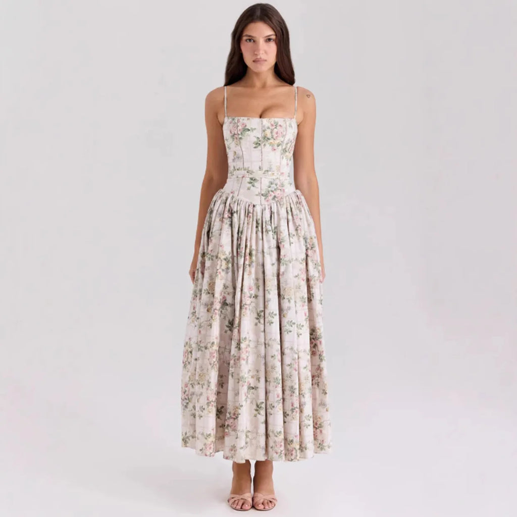 Vestido Halter Floral Entallado — Estilo Casual Chic