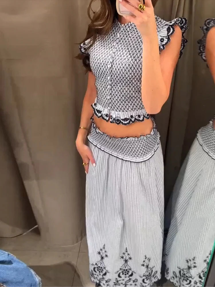 Conjunto Falda Larga Azul y Top Bordado — Set de Vacaciones