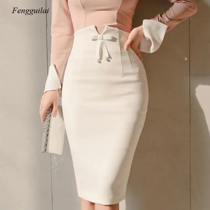 Falda Midi Ejecutiva con Abertura Trasera