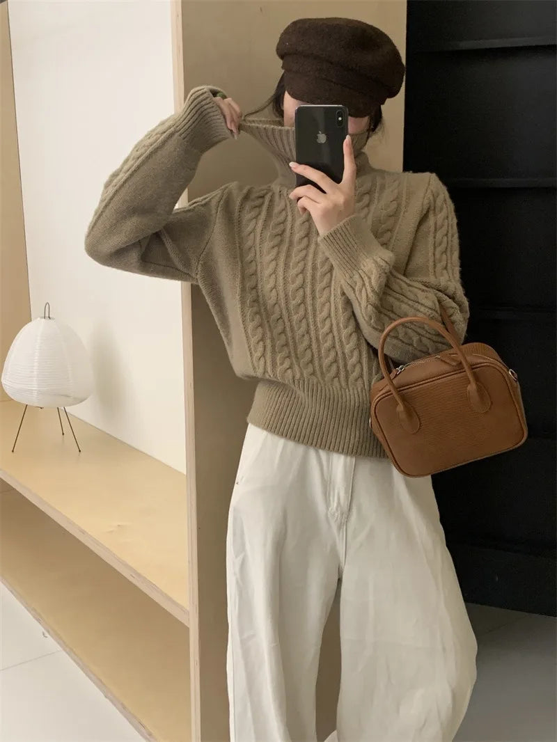Sweater Cuello Alto Grueso — Estilo Vintage Streetwear