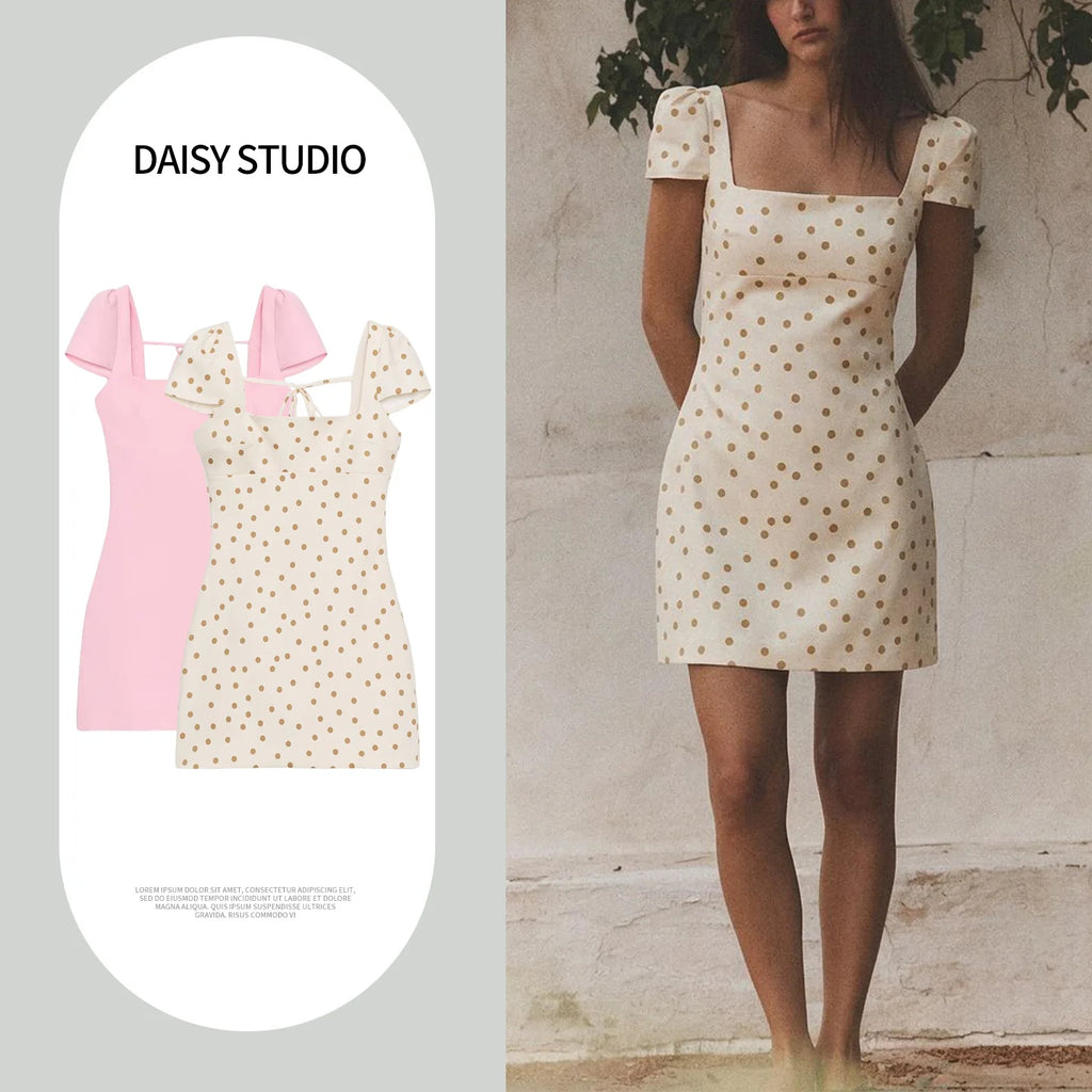 Vestido Corto con Amarre y Espalda Descubierta — Manga Globo