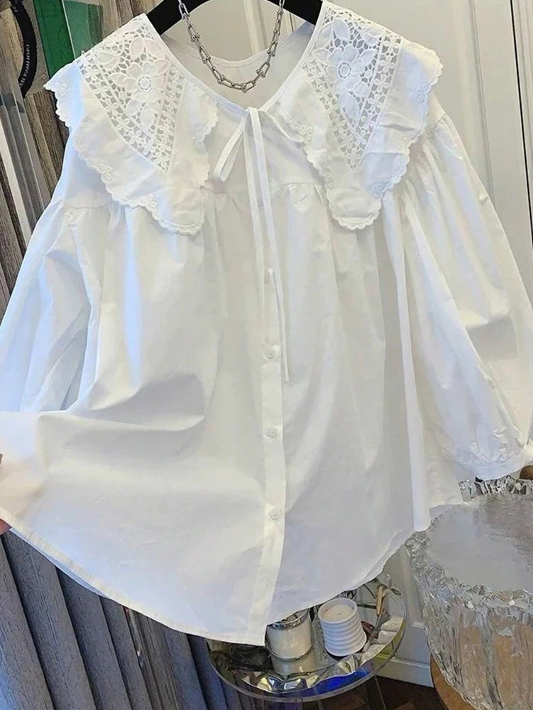 Blusa Cuello Muñeca con Encaje Peter Pan