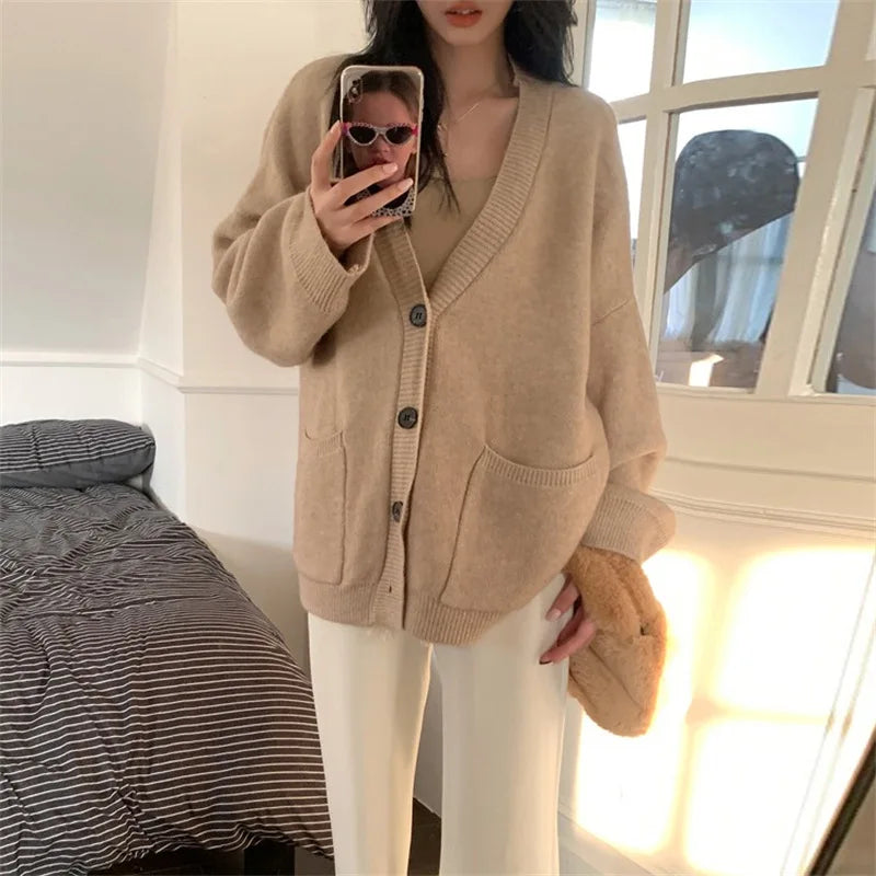 Cárdigan Vintage con Bolsillos — Cuello V Casual