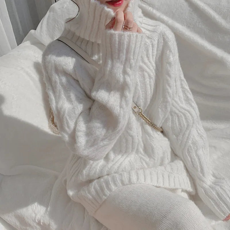 Sweater Cuello Alto Grueso — Elegante y Cálido