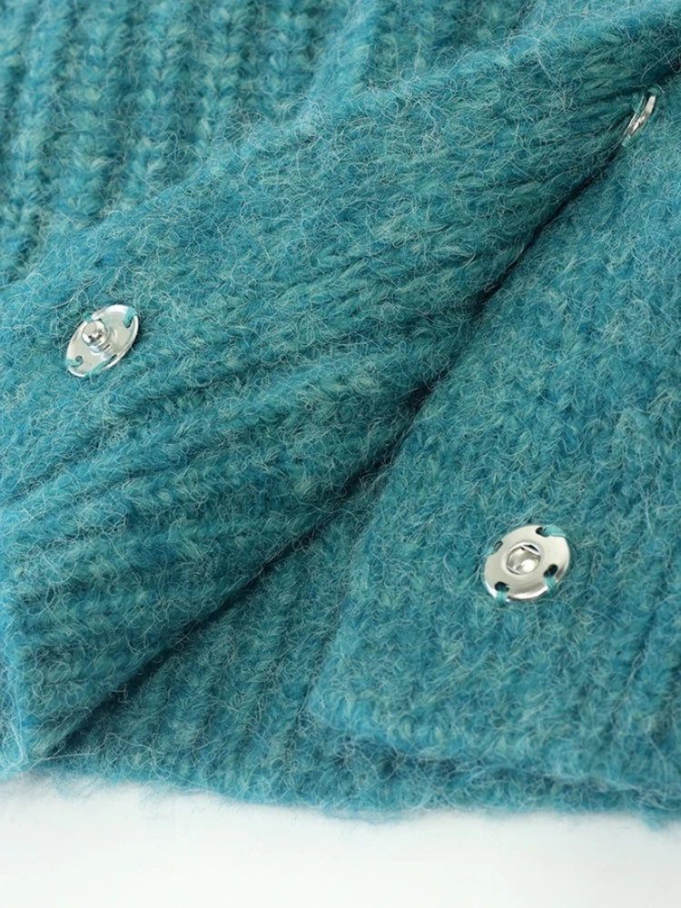 Cárdigan Vintage Cuello Alto — Botones Florales