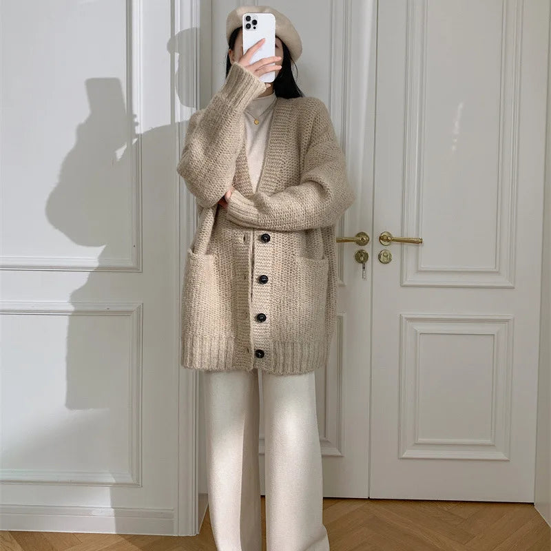Cárdigan Grueso con Bolsillos — Cuello V Streetwear