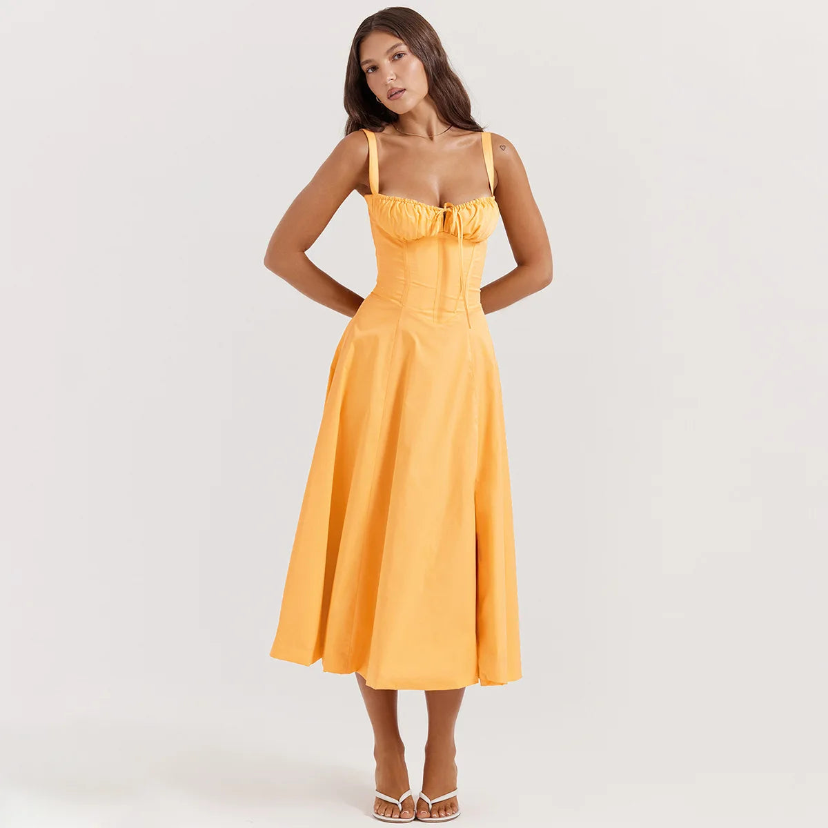 Vestido Midi Estilo Corsé Floral — Silueta Ajustada Vintage