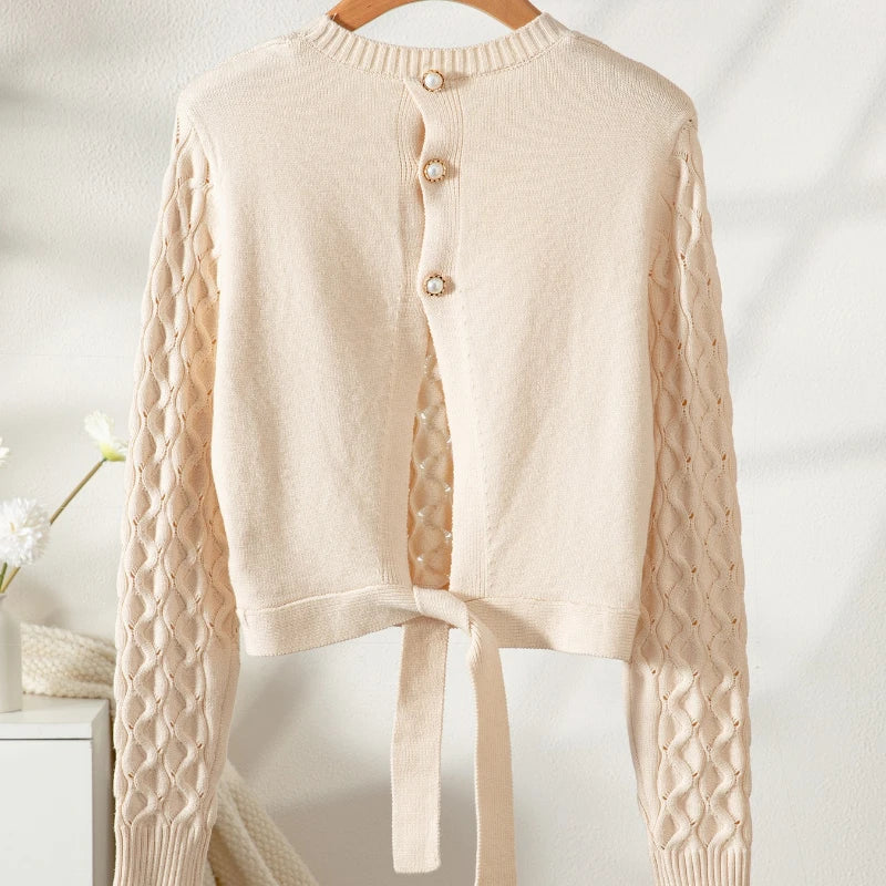 Sweater Corto Calado con Espalda Abierta — Amarre Trasero
