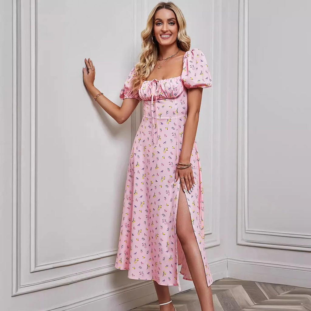 Vestido Floral Sin Tirantes con Abertura — Manga Corta Abullonada