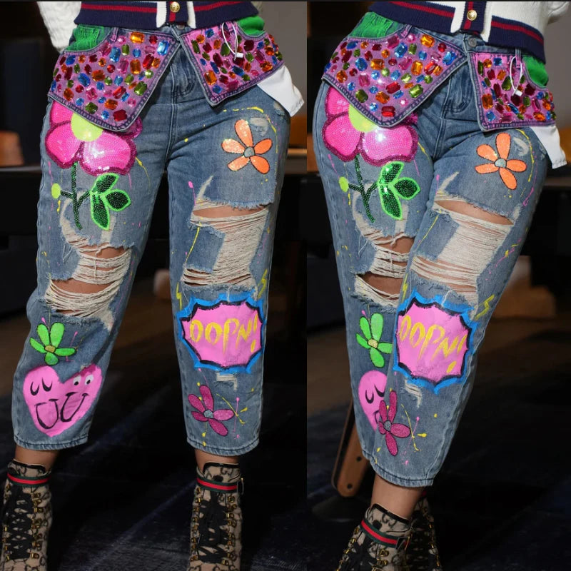 Jeans Rectos con Pedrería y Lavado Desgastado — Streetwear