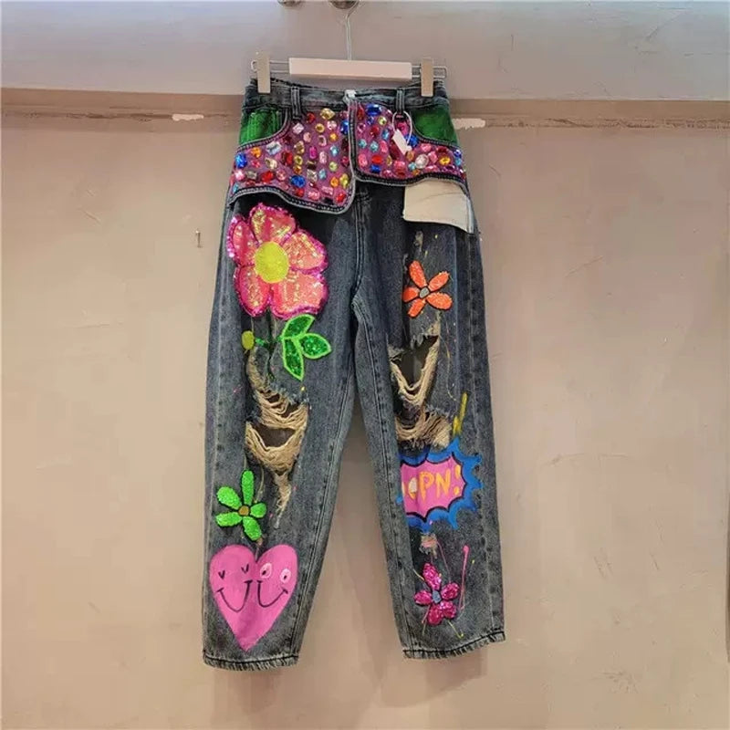 Jeans Rectos con Pedrería y Lavado Desgastado — Streetwear