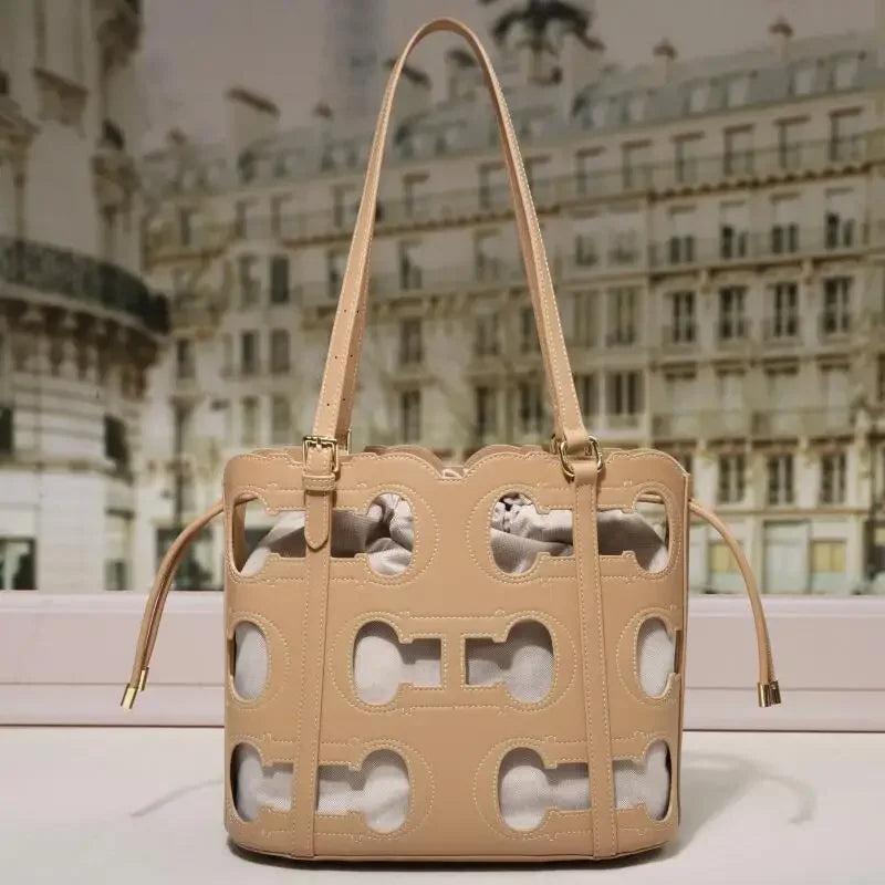 Bolso de Hombro Calado — Gran Capacidad, Línea Premium