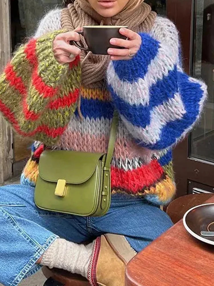 Sweater a Rayas Multicolor — Cuello Redondo Suave
