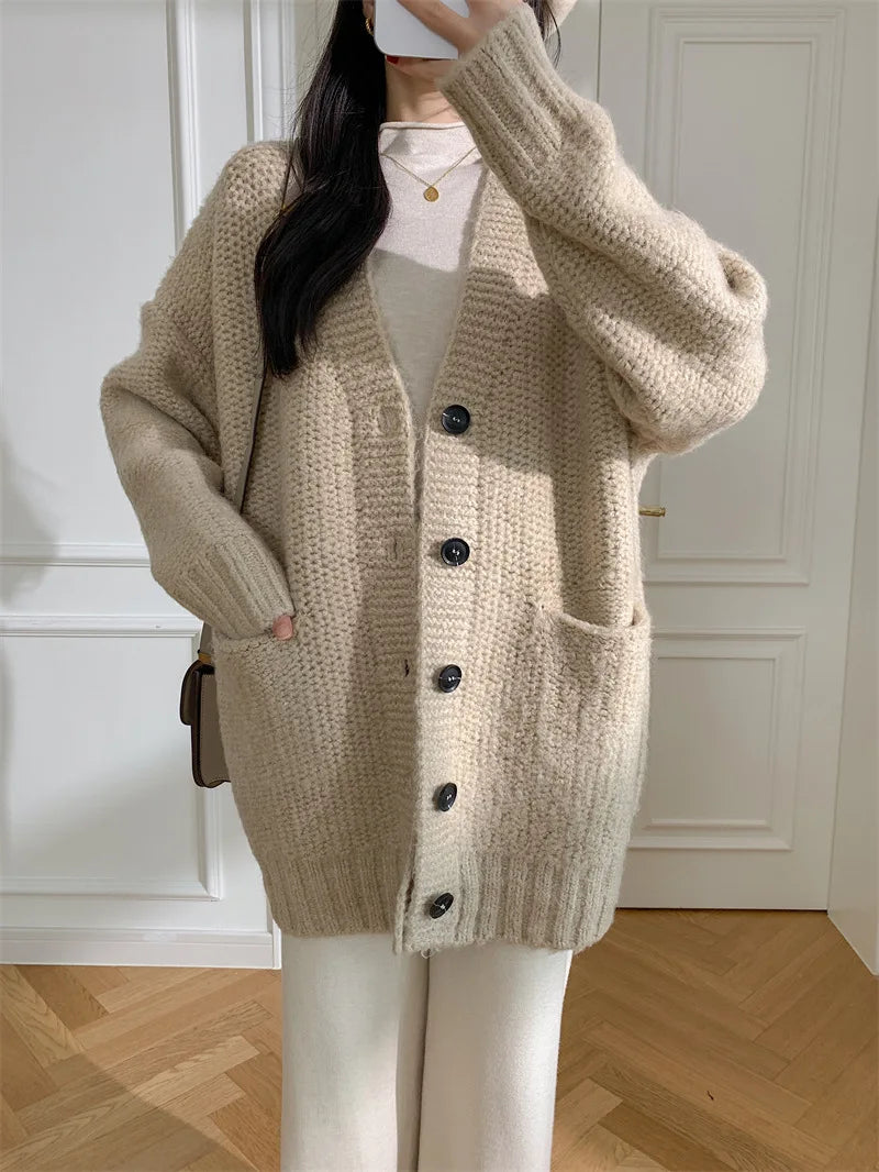 Cárdigan Grueso con Bolsillos — Cuello V Streetwear