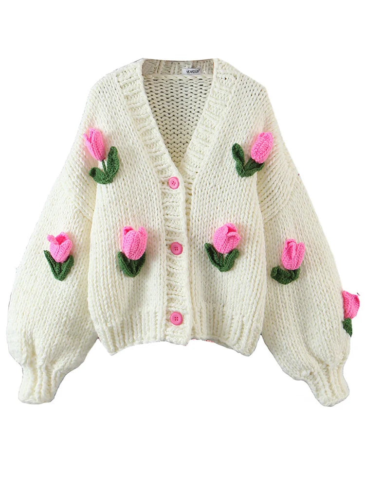 Cárdigan Crochet Morado con Flores 3D — Cuello V