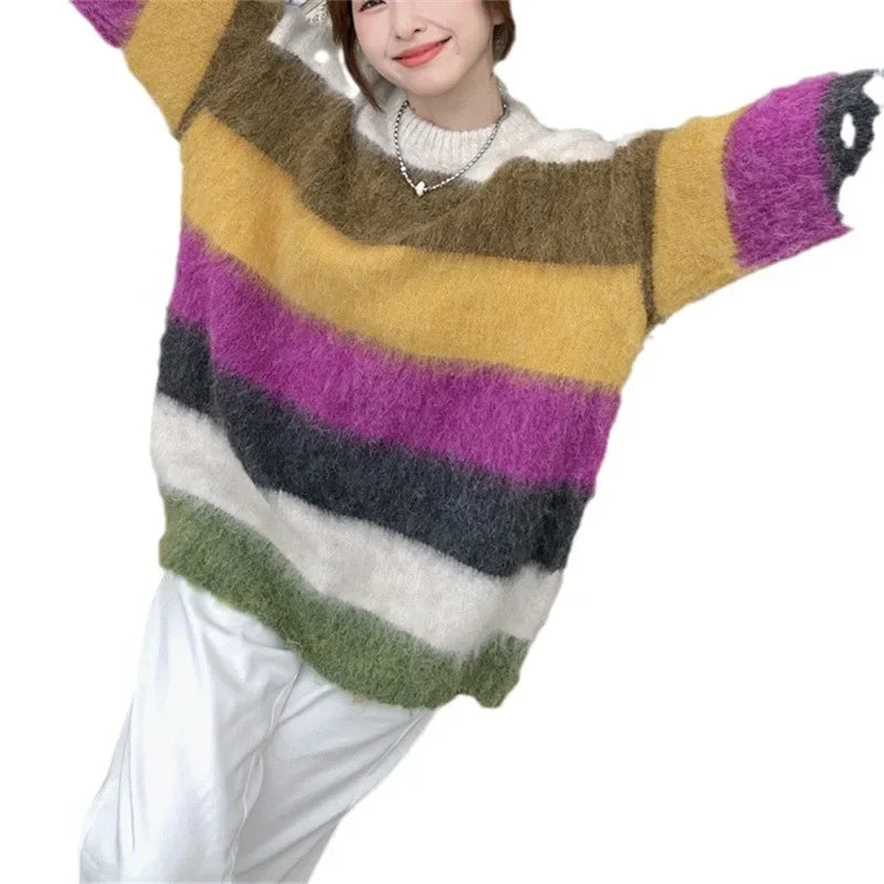 Sweater a Rayas con Paneles — Cuello Redondo Grueso
