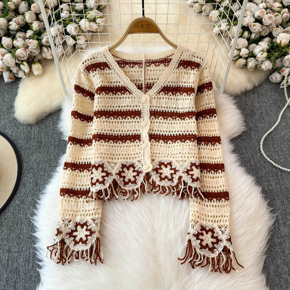 Cárdigan Bordado Floral con Flecos — Crochet