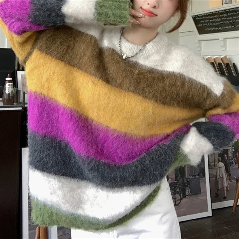 Sweater a Rayas con Paneles — Cuello Redondo Grueso