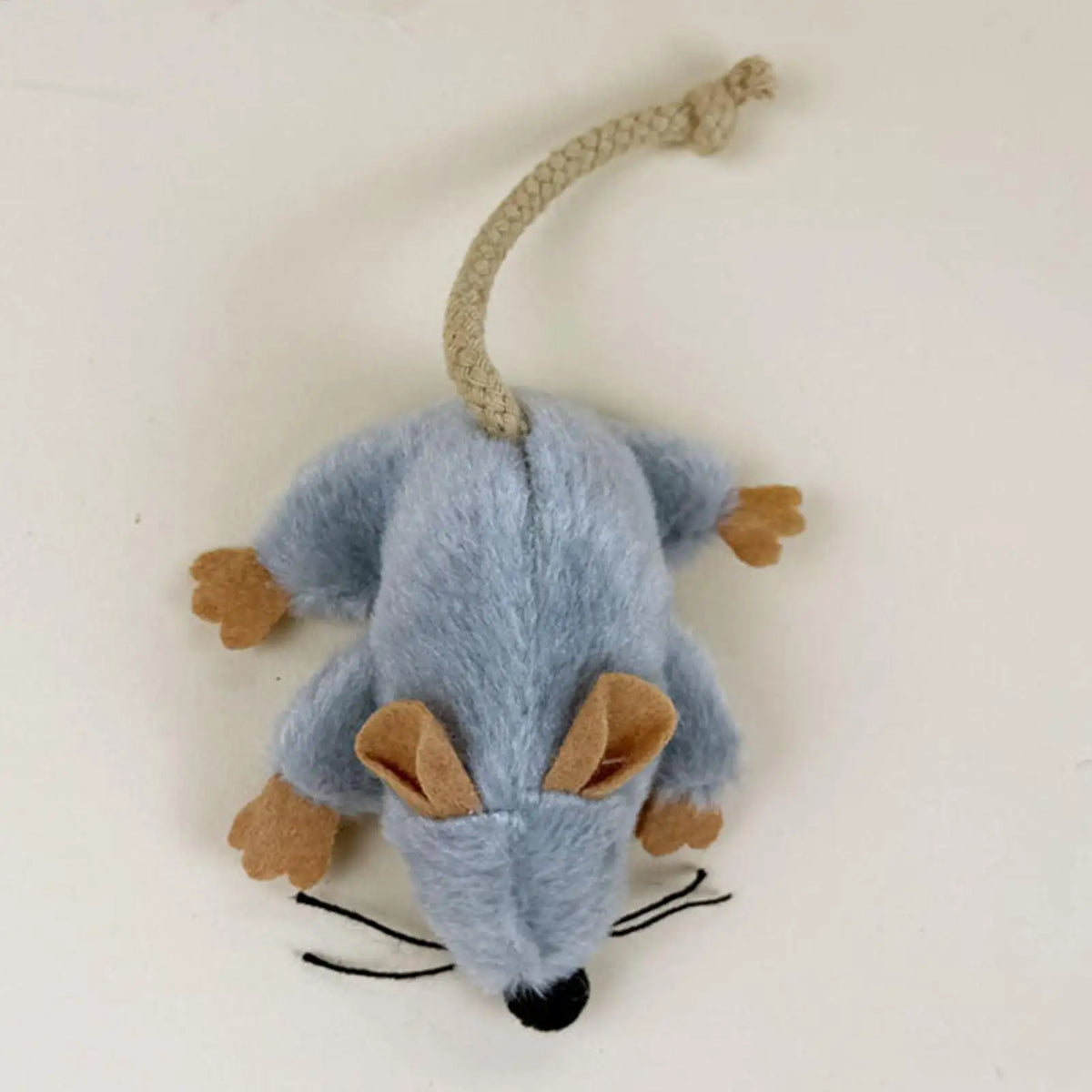 Juguete Ratón de Peluche para Gatos — Cola con Sonido