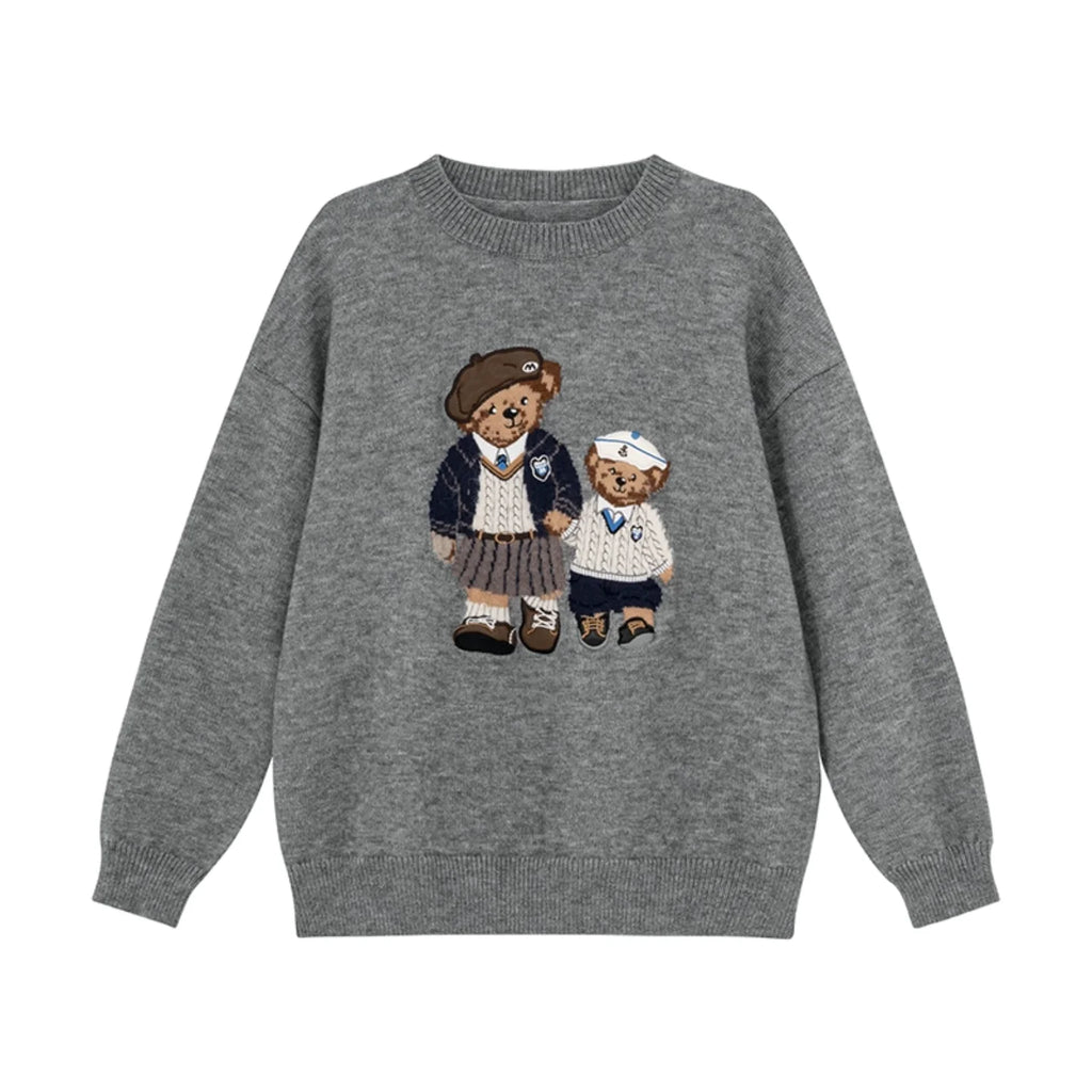 Sweater Bordado de Oso Trenzado — Estilo Universitario