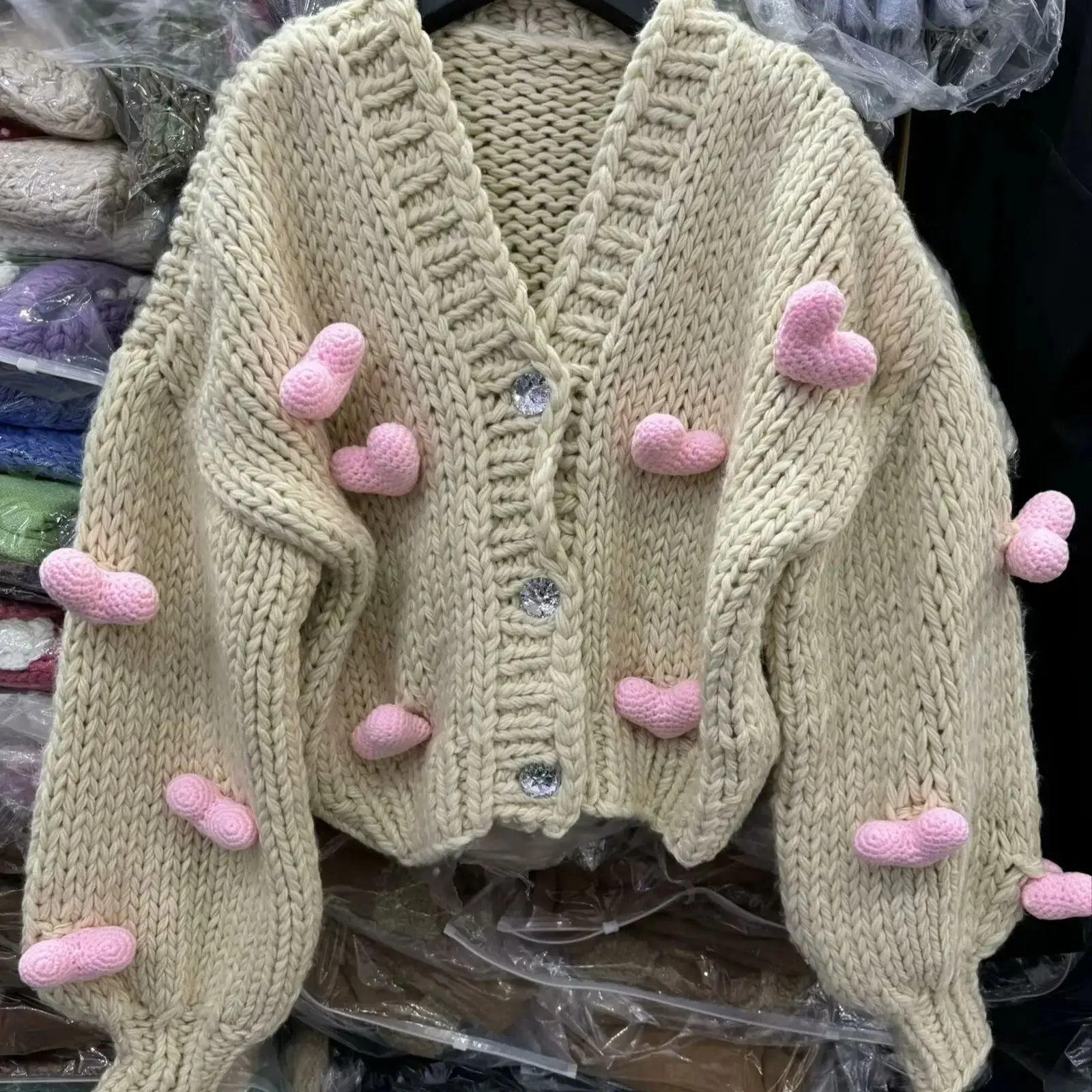 Cárdigan Crochet con Corazones 3D — Manga Farol Beige