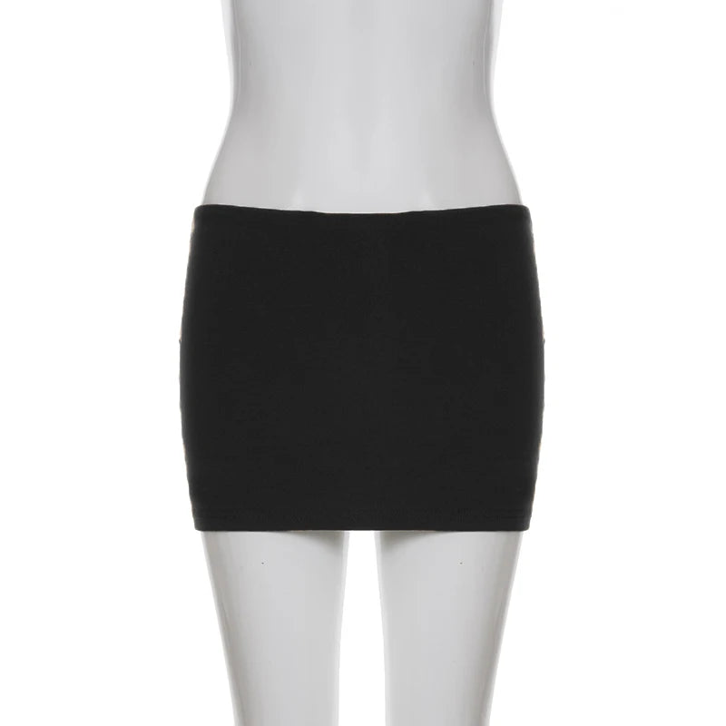 Falda Mini Básica Ajustada — Cintura Elástica Minimalista