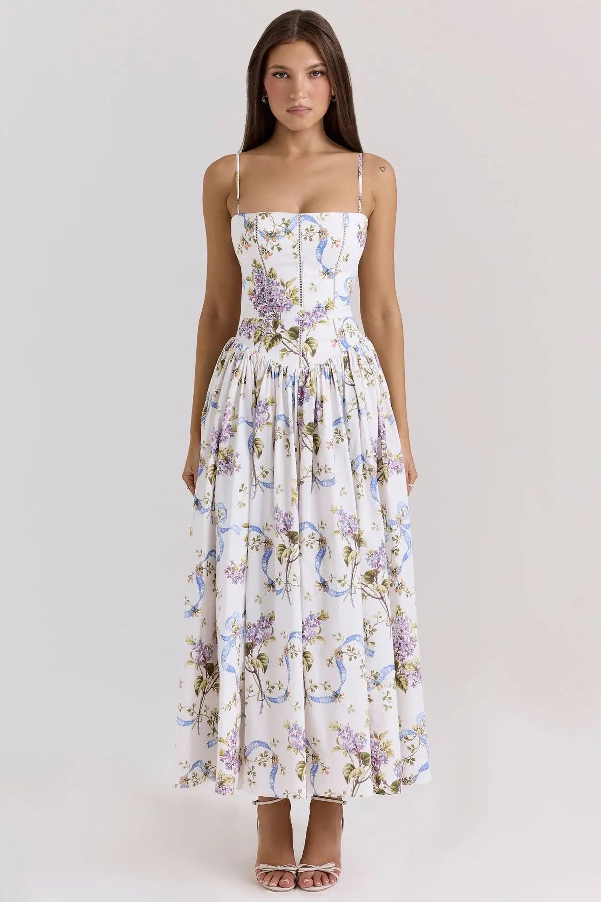 Vestido Halter Floral Entallado — Estilo Casual Chic