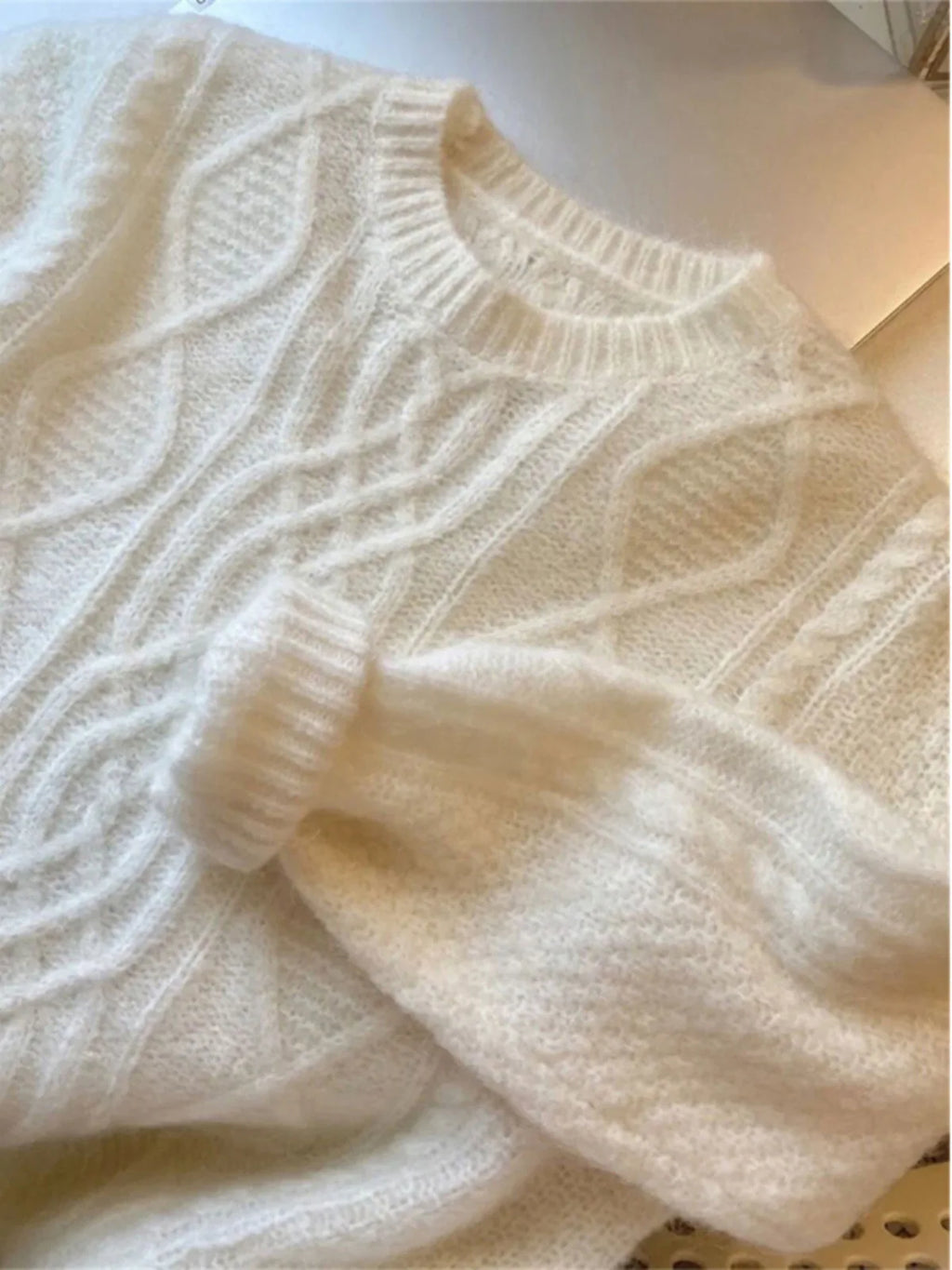 Sweater Vintage Cuello Redondo — Corte Holgado Casual
