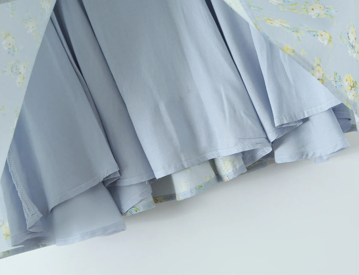 Vestido Mini de Tirantes Azul Floral — Cierre Trasero