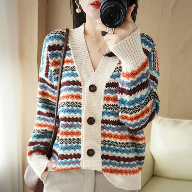 Cárdigan Estampado con Botones — Cuello V Vintage