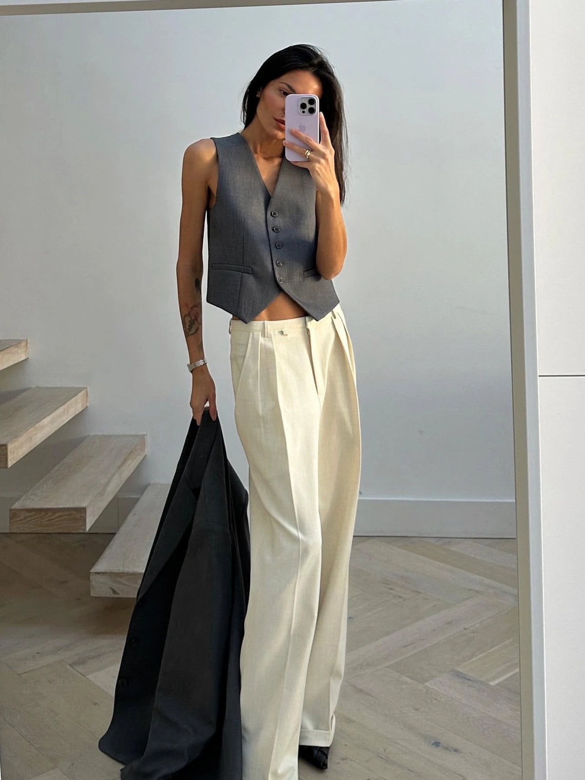 Pantalón Plisado de Algodón — Tiro Alto con Puño