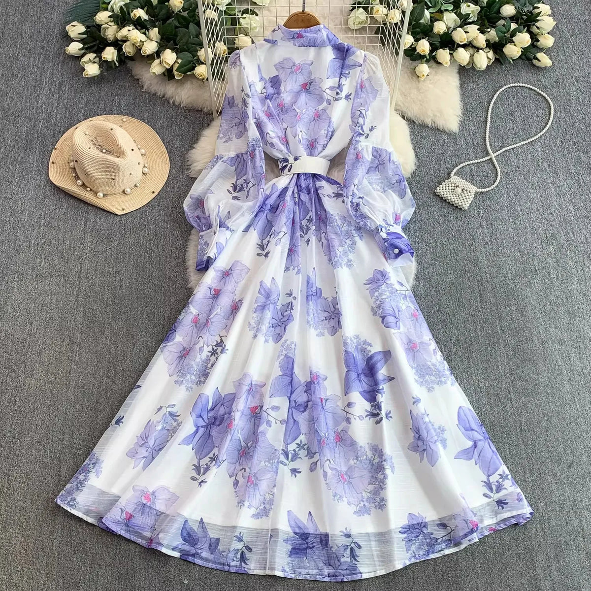 Vestido Estampado Geométrico — Cuello Solapa y Manga Farol